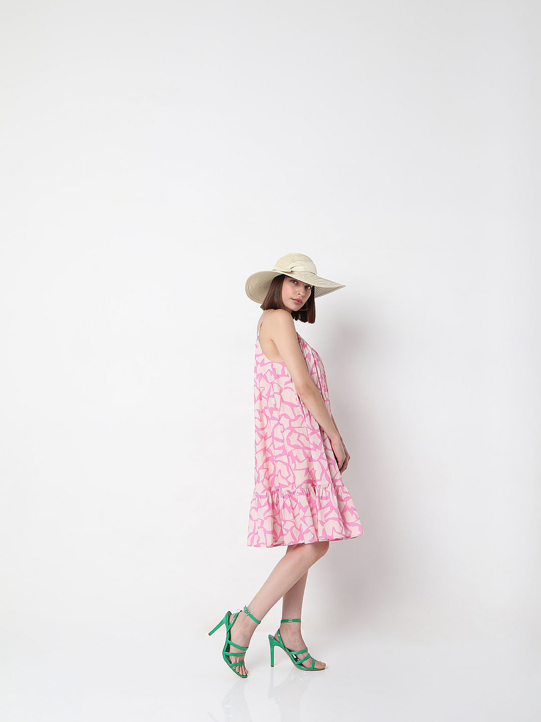 Pink Strappy Shift Drees