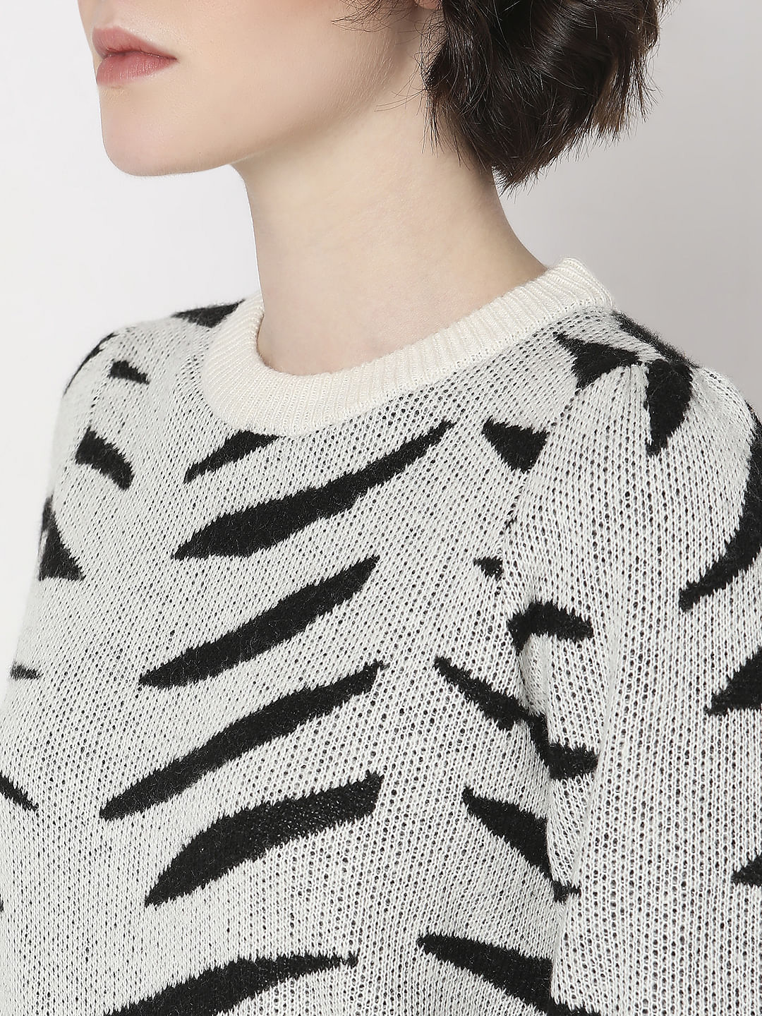 Black Printed Pullover