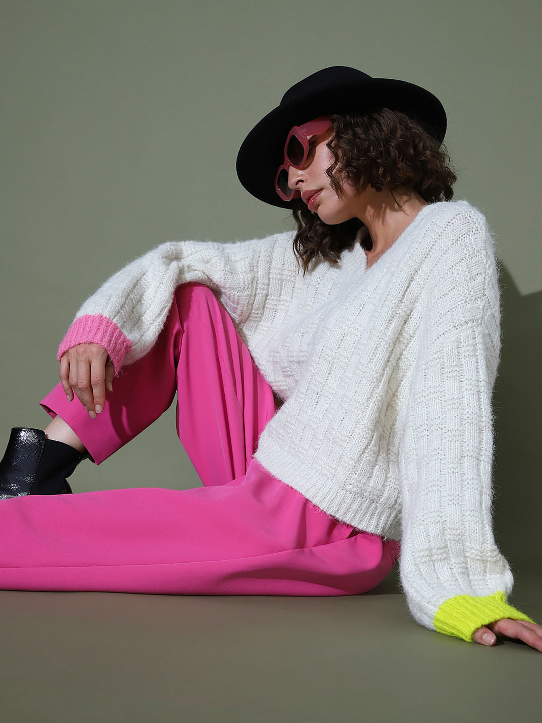 Off-White Ribbed Textured Pullover
