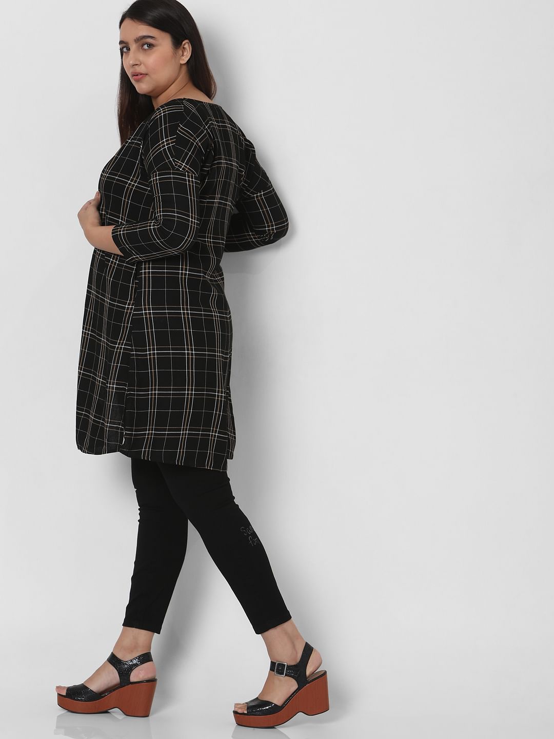 Curve Black Check Shrug