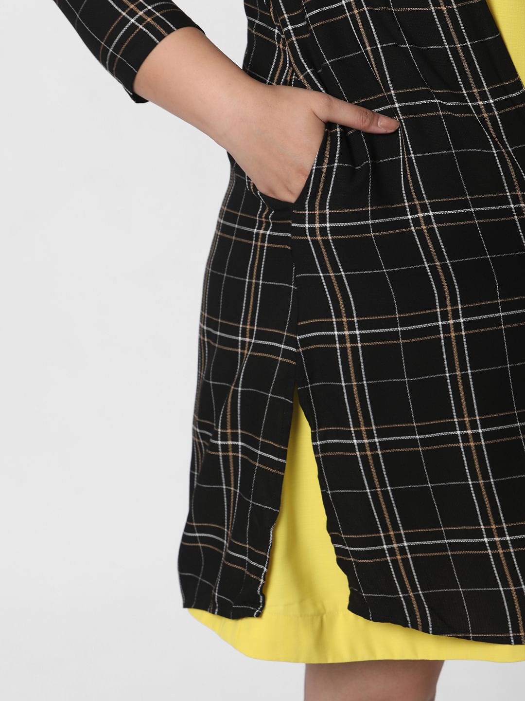 Curve Black Check Shrug