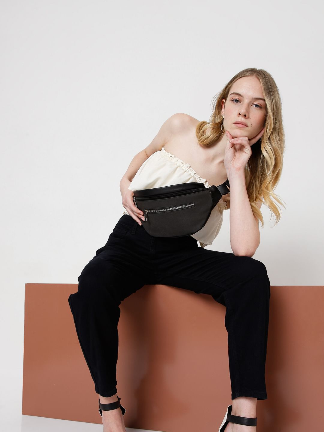 Black High Rise Mom Jeans