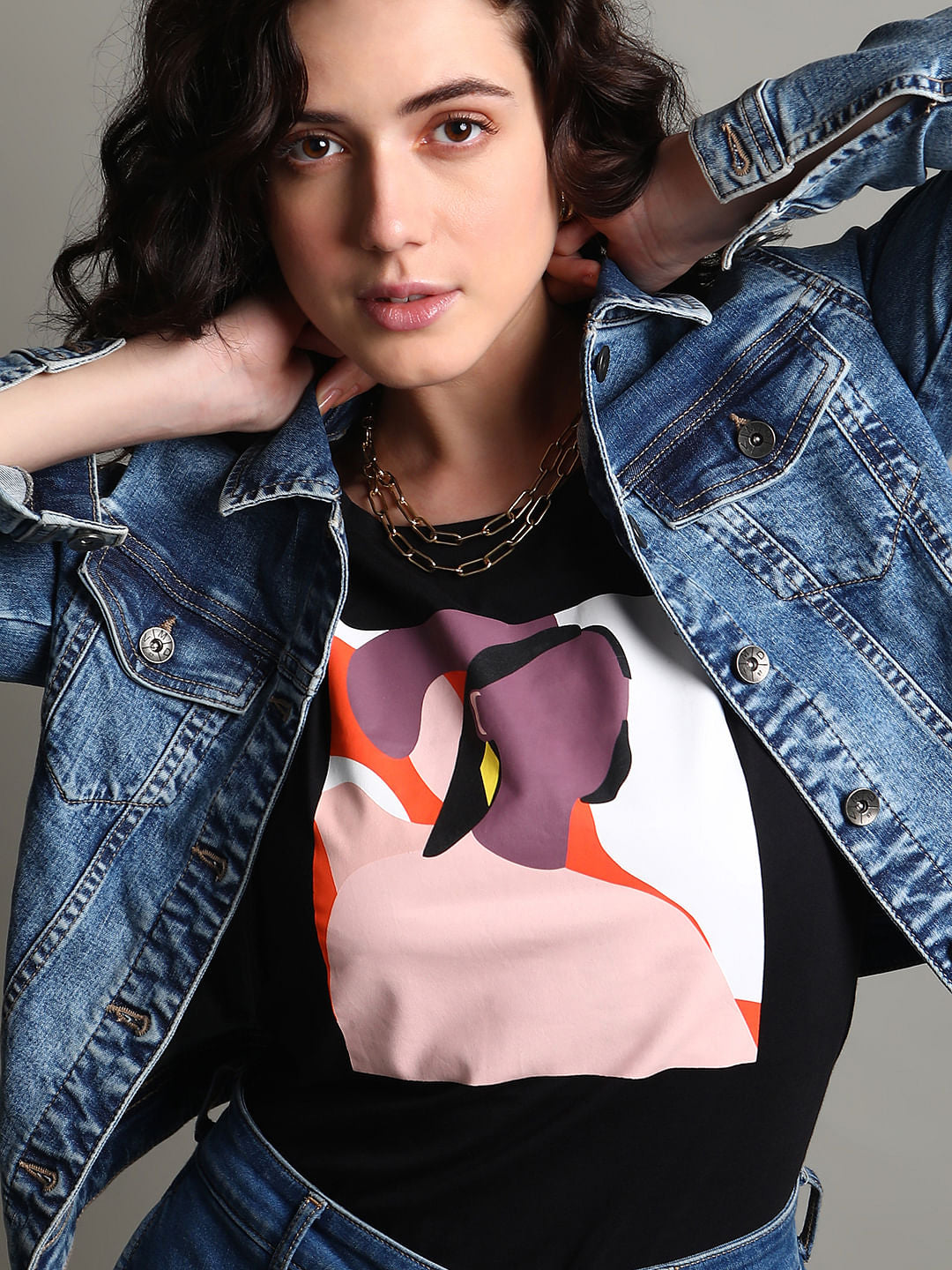 Black Graphic Print T-Shirt