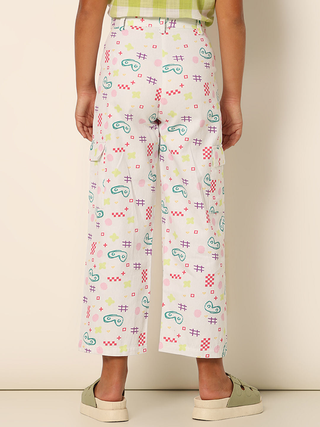 Girl White Mid Rise Printed Wide Leg Pants