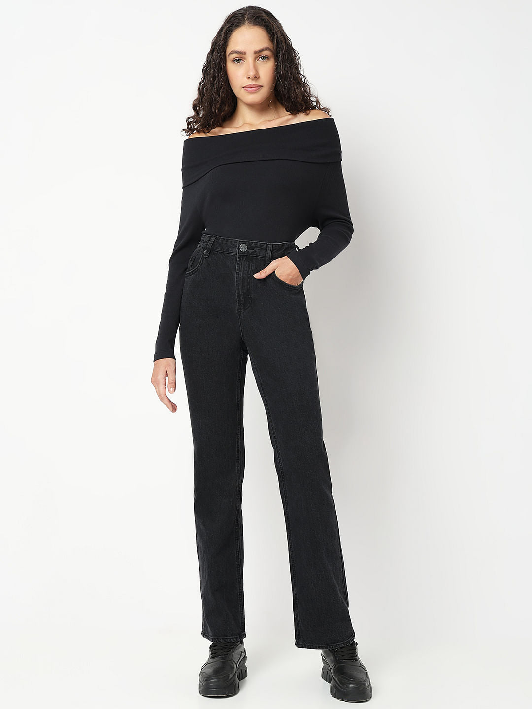 Black High Rise Straight Fit Jeans