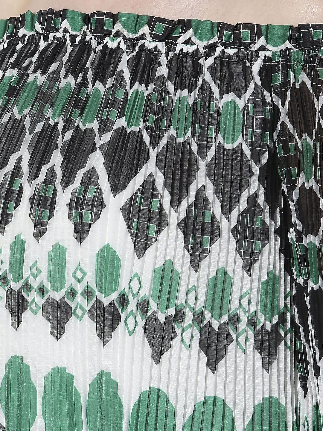 Green Geometric Print Top