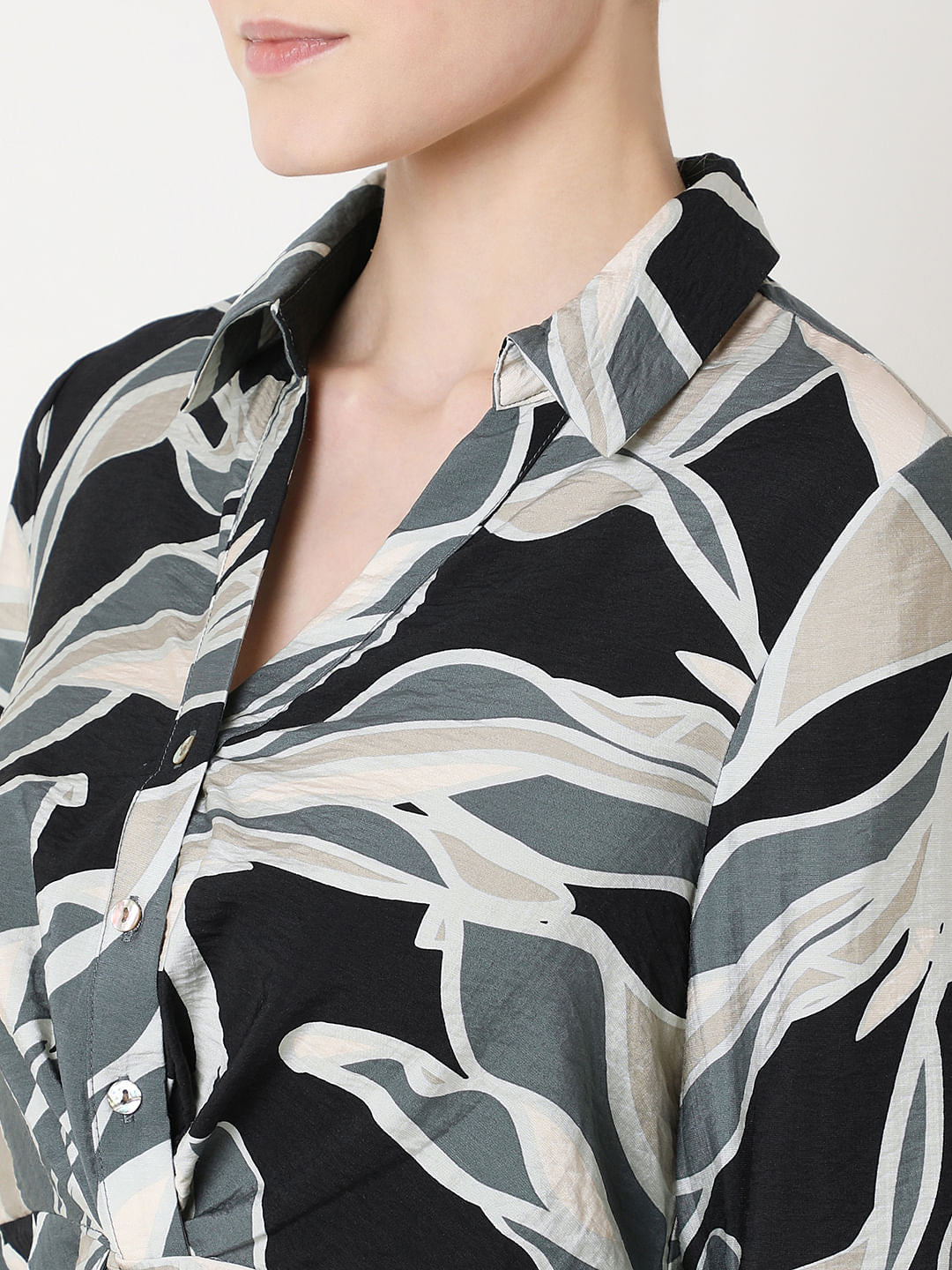 Green Front Knot Co-Ord Set Shirt