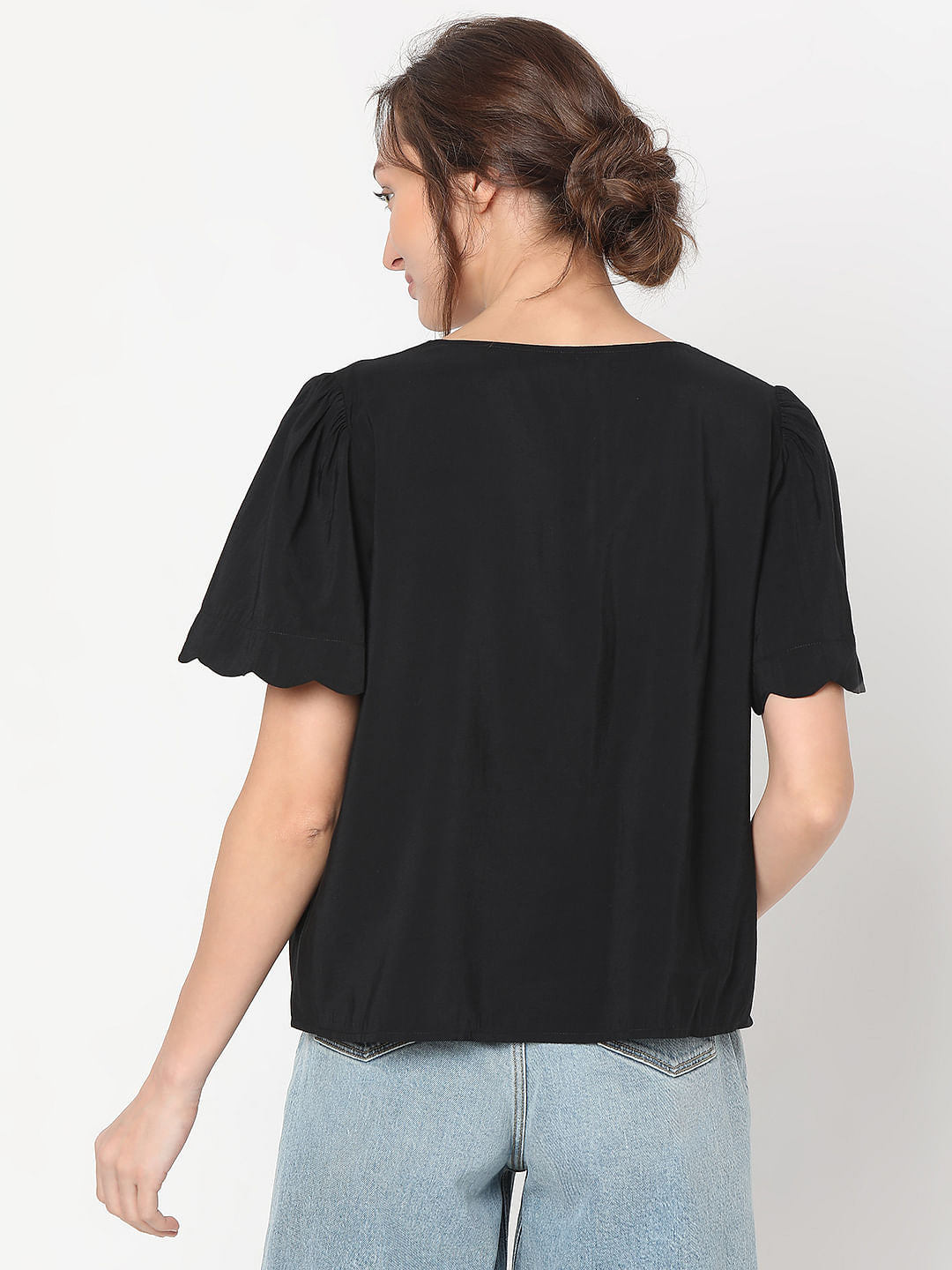 Black Short Sleeves Top