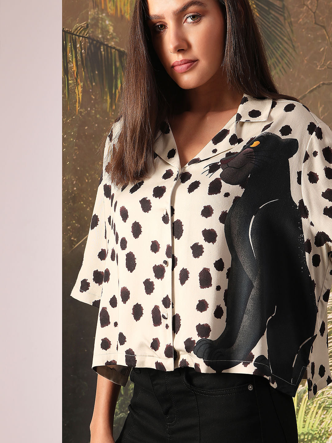 Disney Off-White Printed Resort Shirt