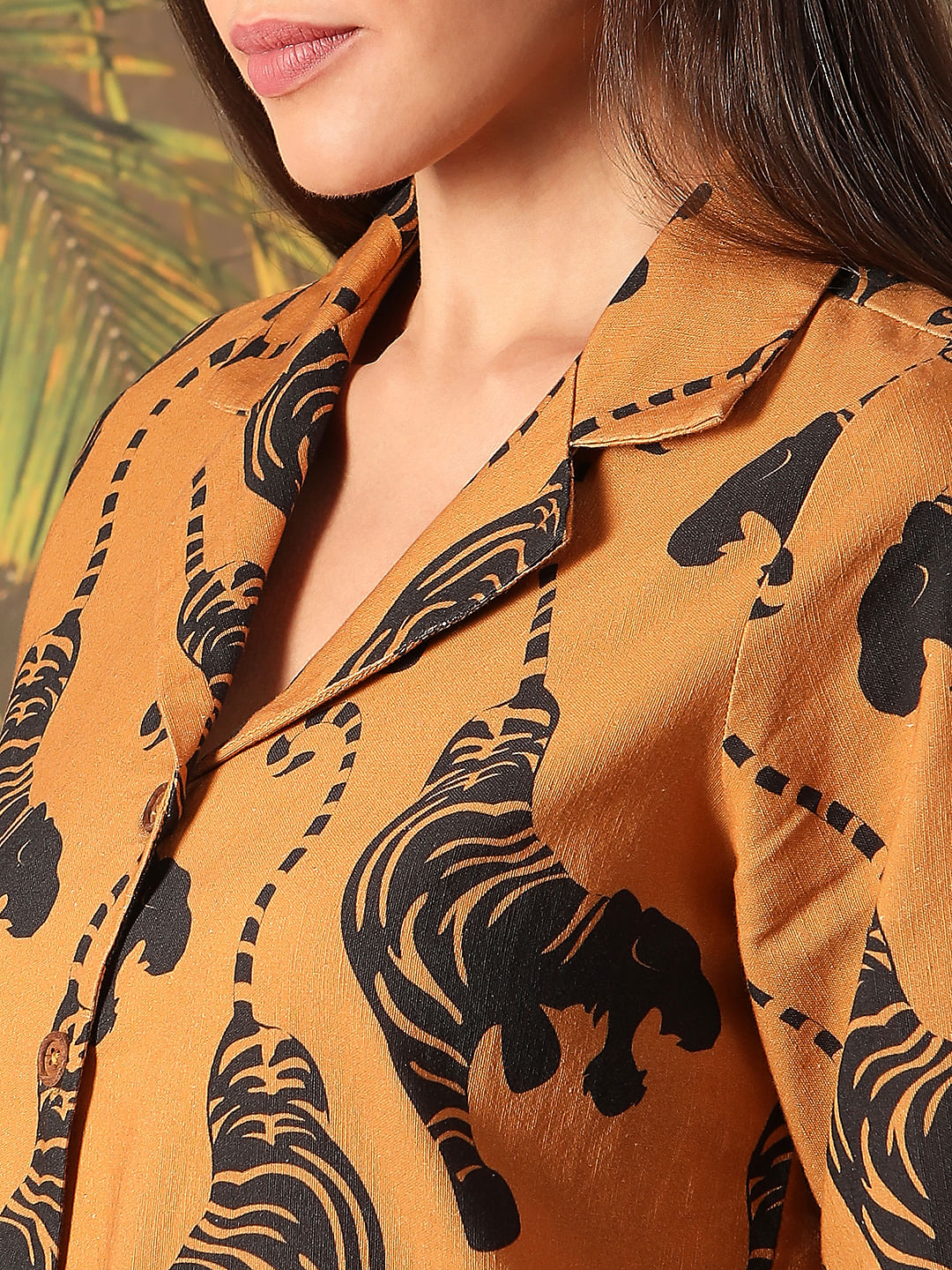 Disney Brown Printed Cropped Shirt