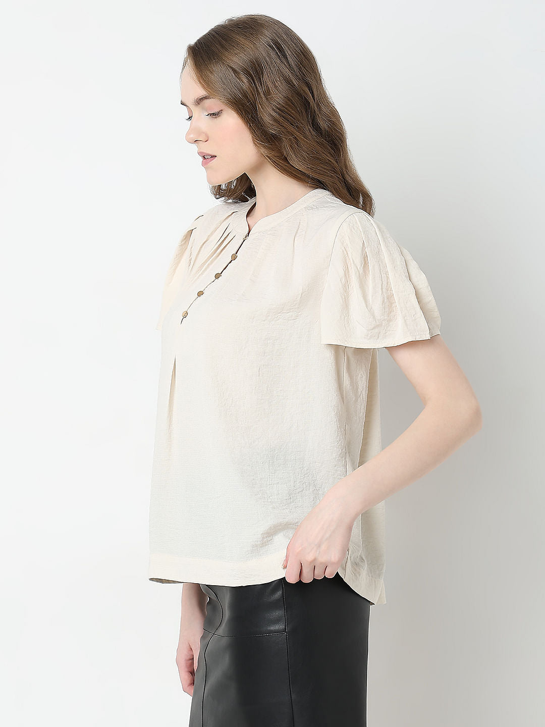 Cream Short Sleeves Top