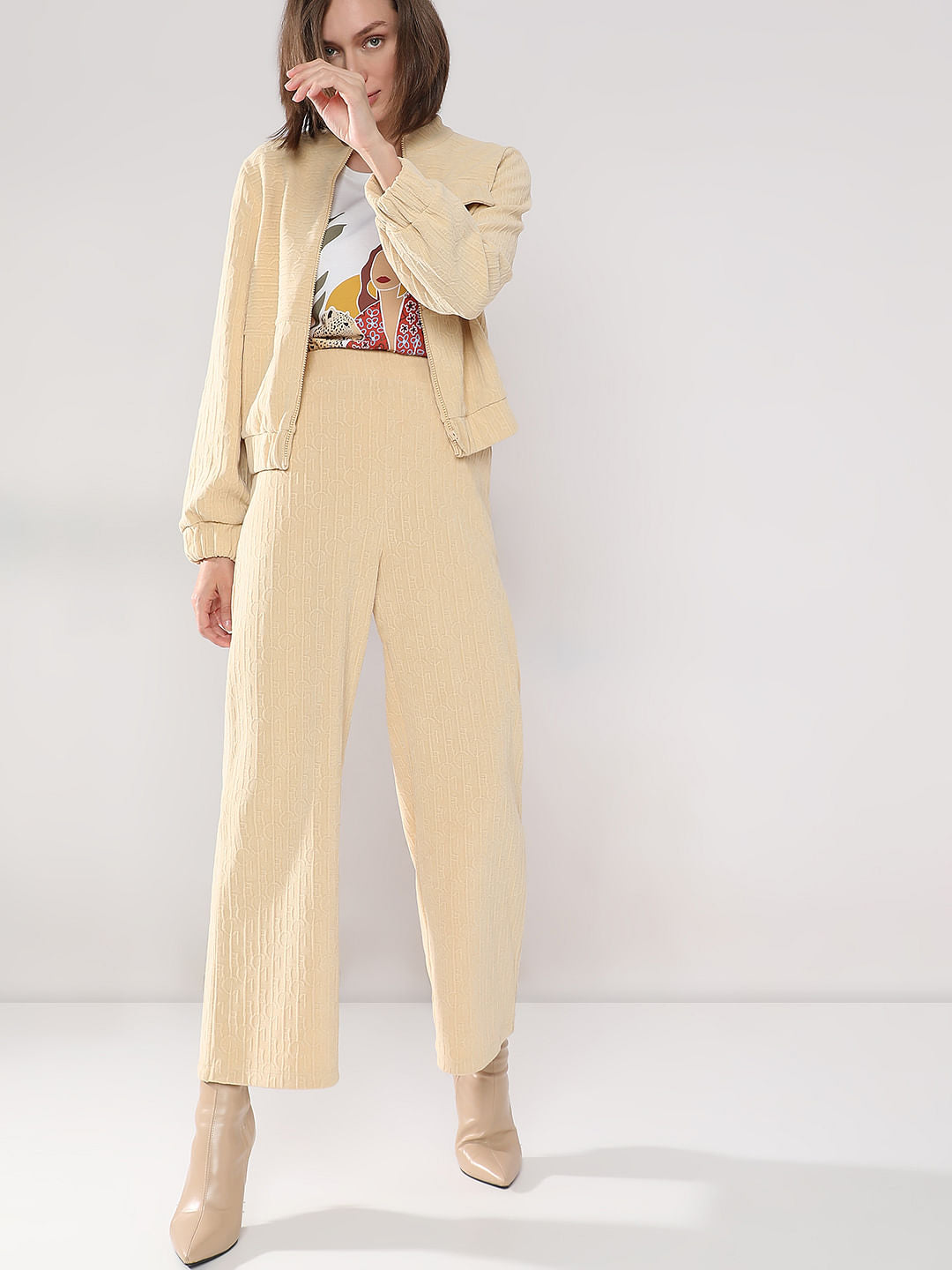 Beige Textured Trouser