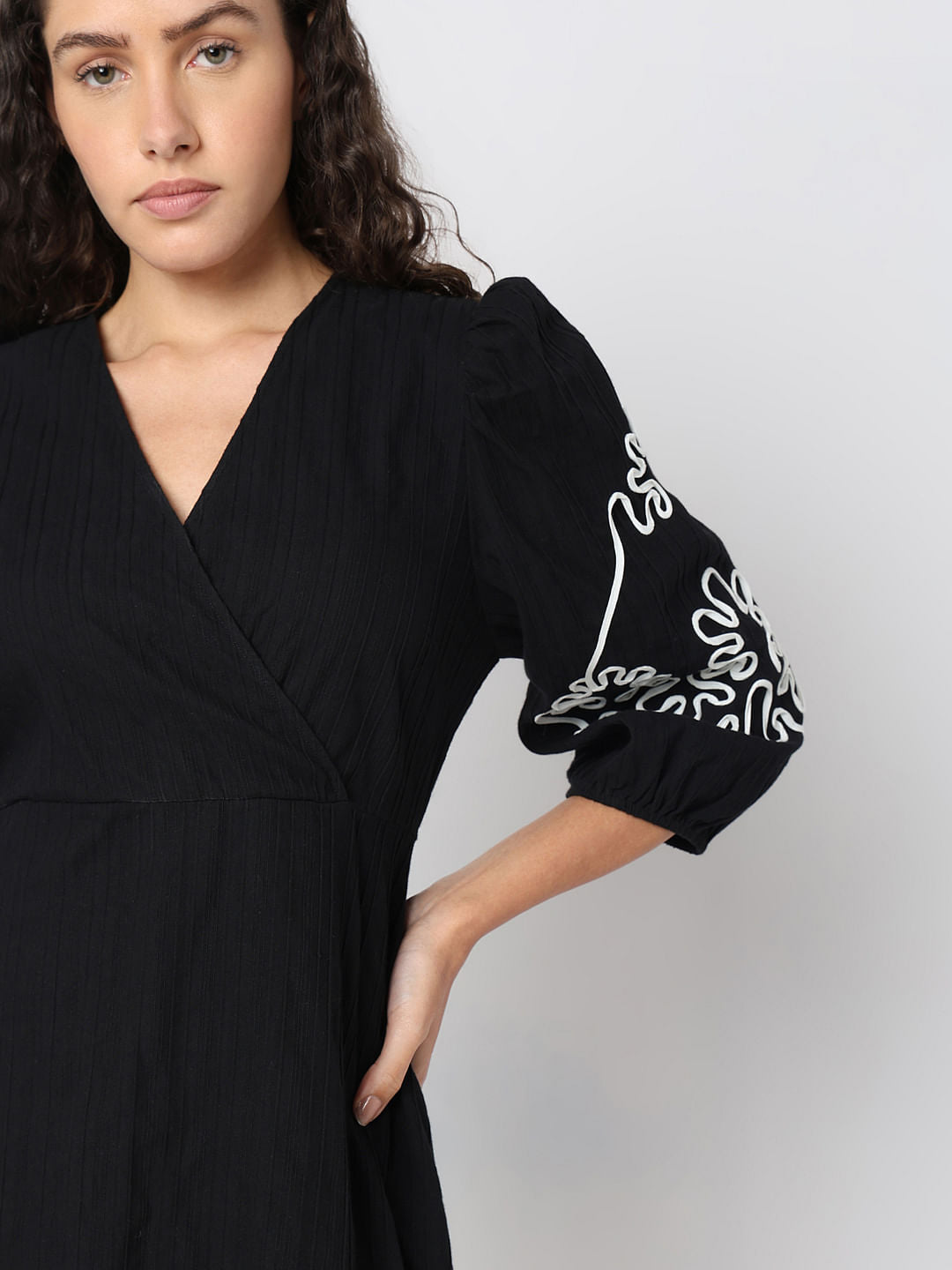 Black Puff Sleeves Cotton Dress