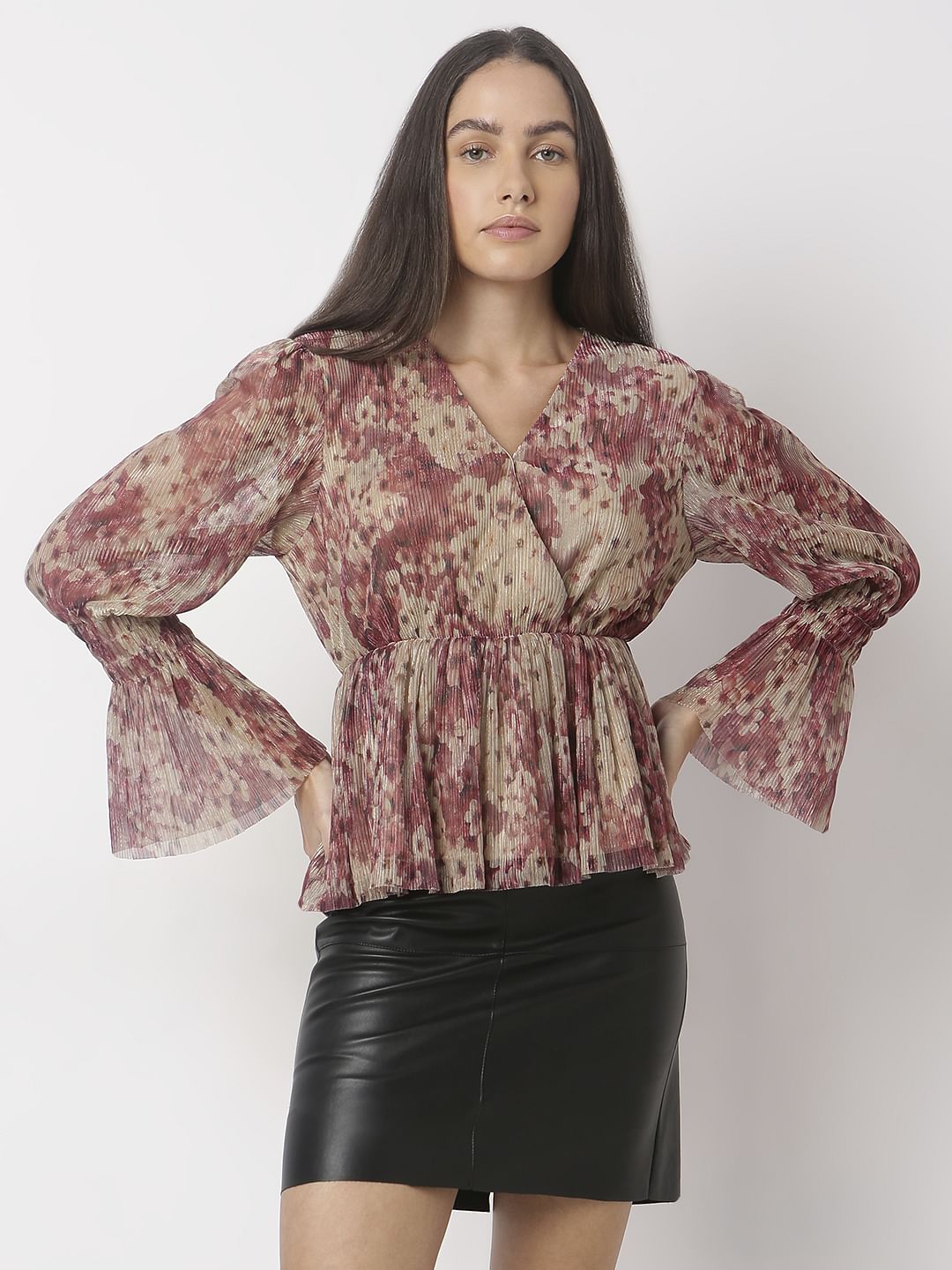 Beige V-Neckprinted Top