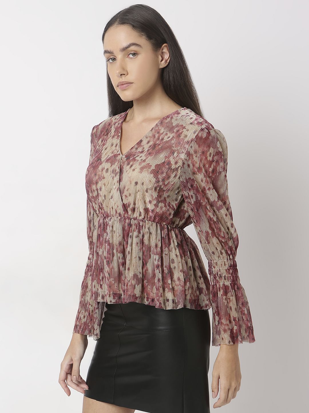 Beige V-Neckprinted Top