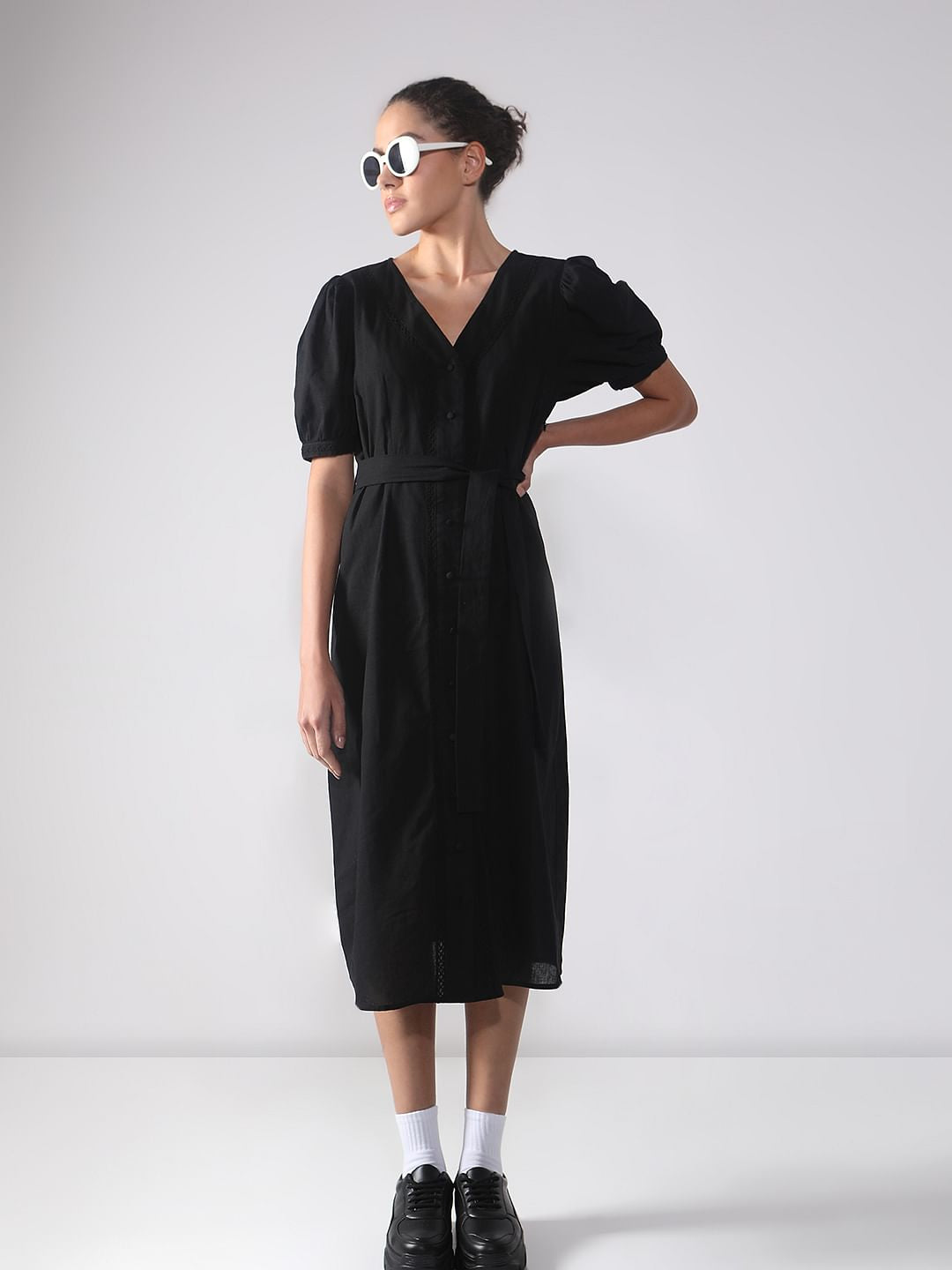 long black dress with sleeves and split Black Halter Neck Ruched Midi Dress With Side Slit main image 1