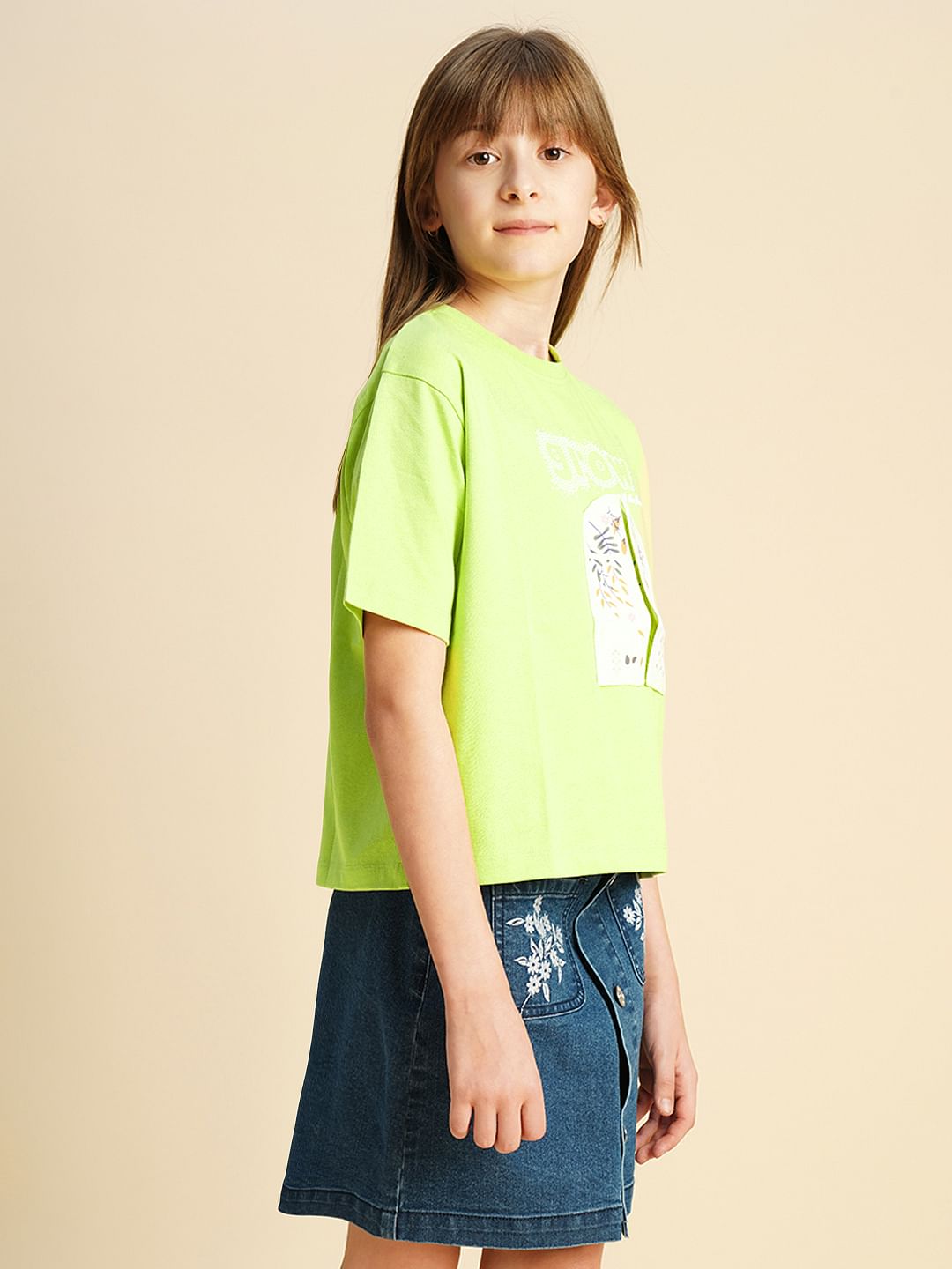 Girls Green Cut-Out Window Graphic T-Shirt