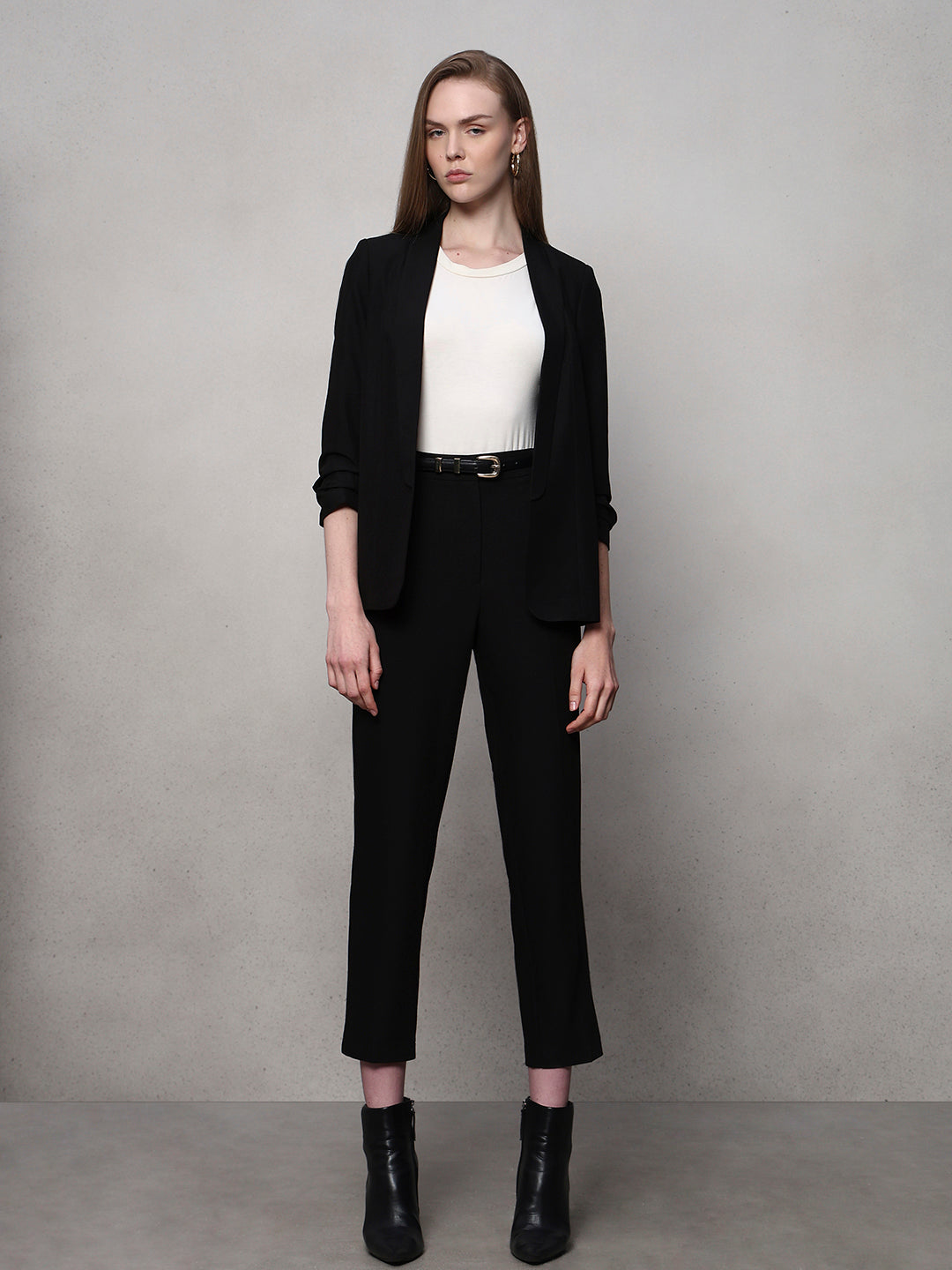 Cropped Slim Fit Tailored Pants