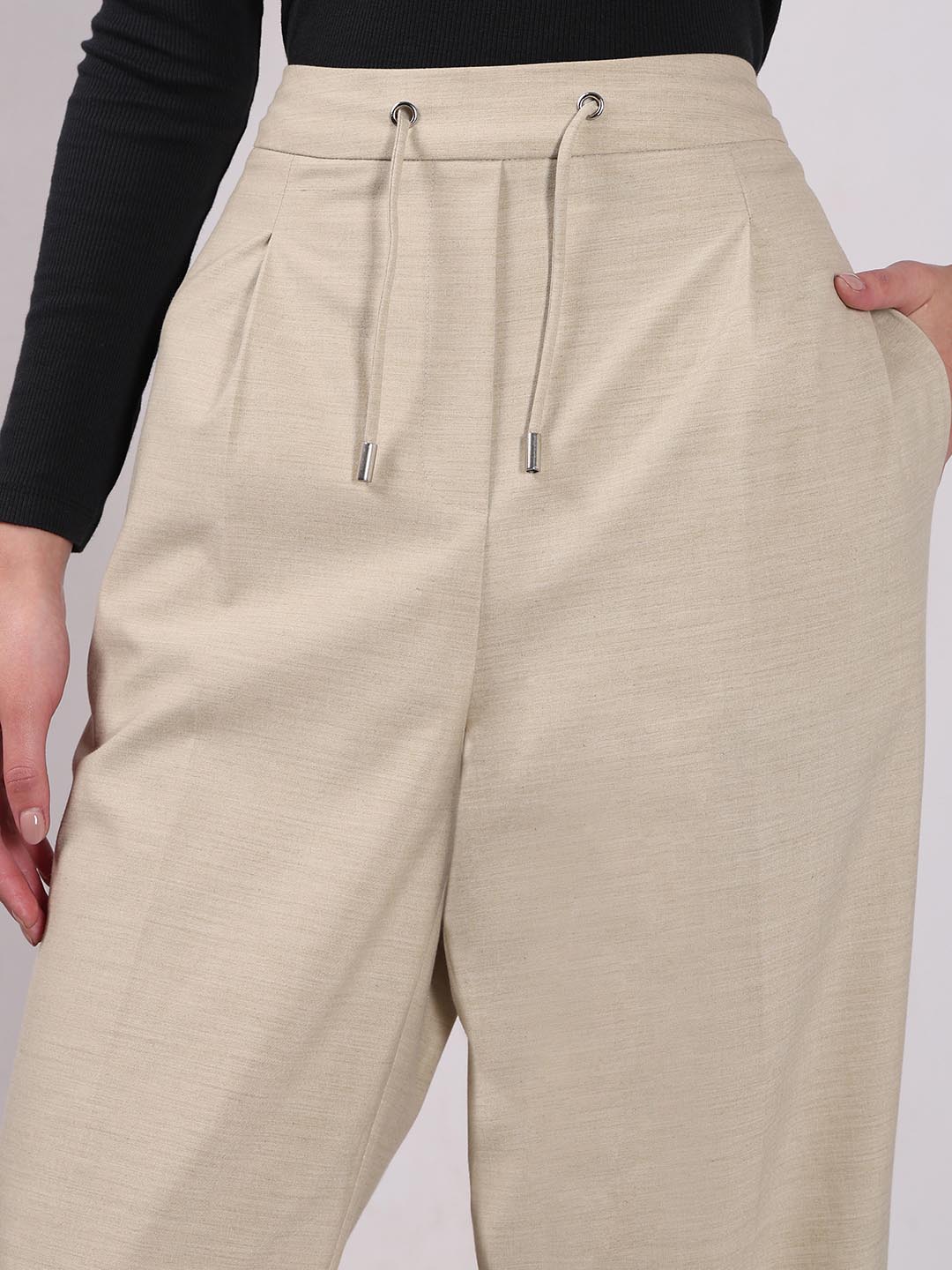 Vero Moda Beige Tapered Fit Pants
