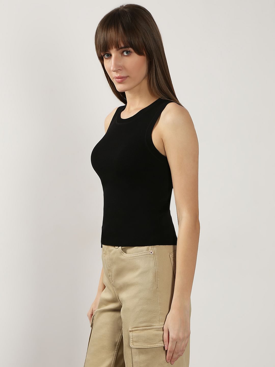 Black Sleeveless Fitted Top