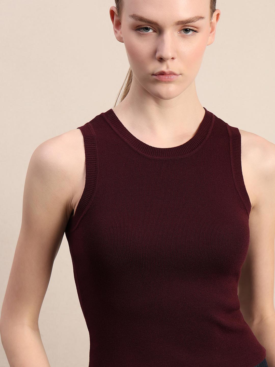 Maroon Round Neck Knitted Top