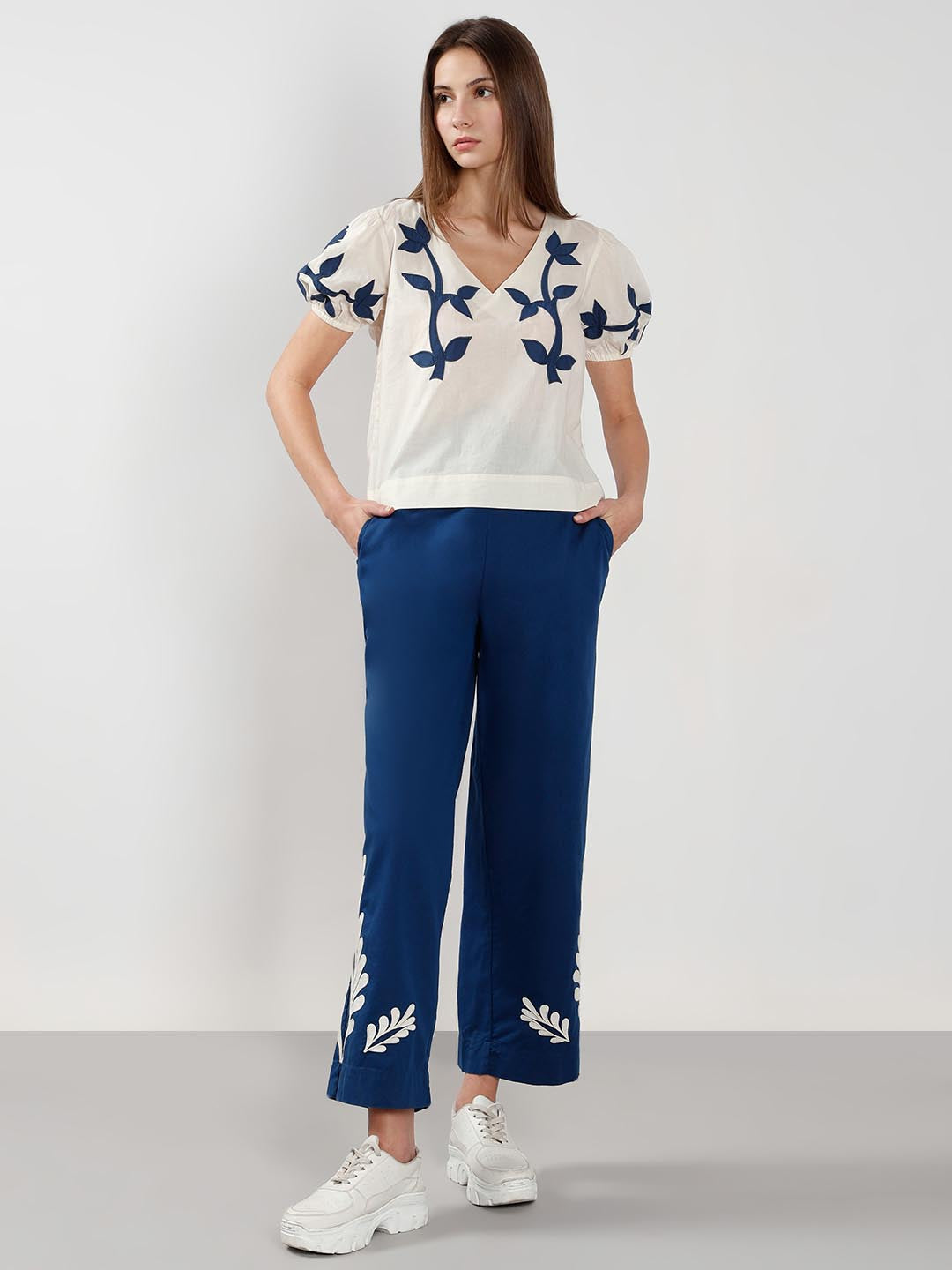 Vero Moda off-White Floral Cotton Top