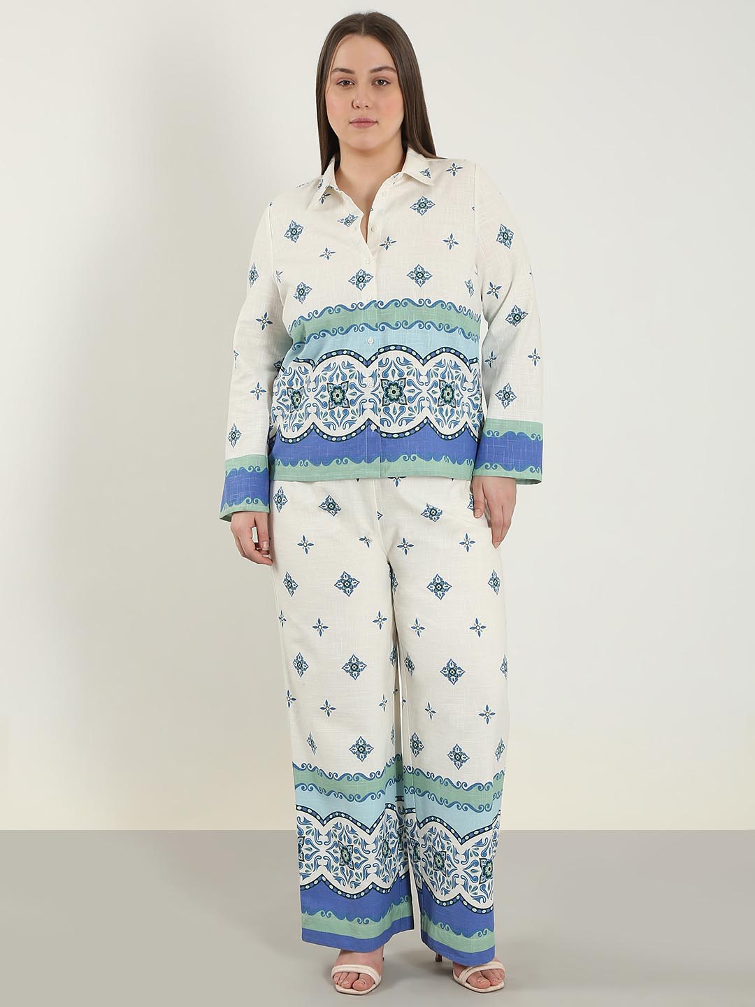 Vero Moda Curve White Printed Cotton Shirt
