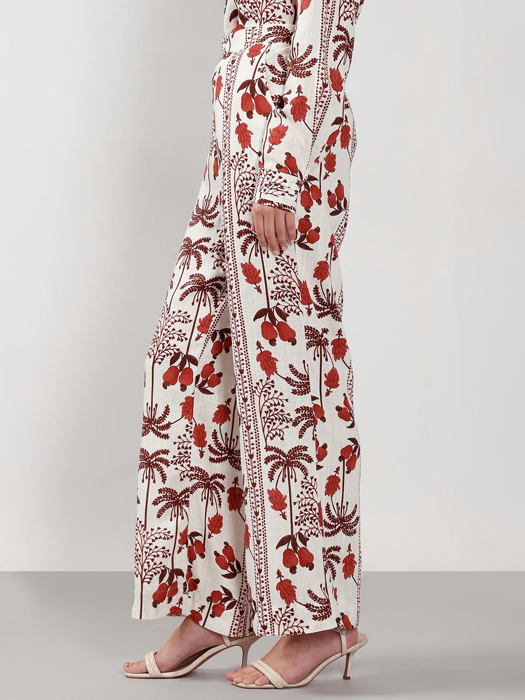 Vero Moda Ecru Printed High Rise Pants