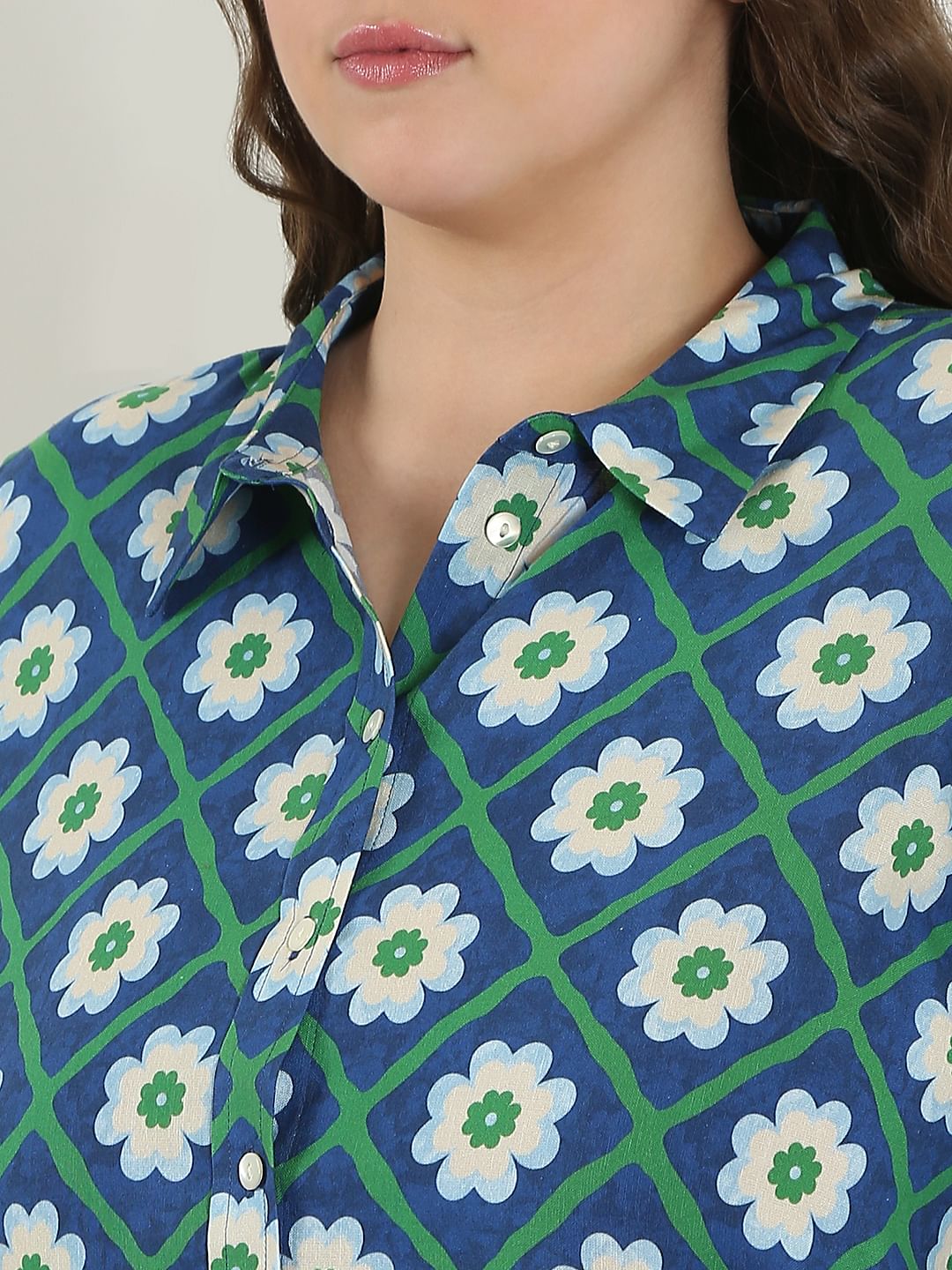 Curve Green Printed Co-Ord Set Shirt