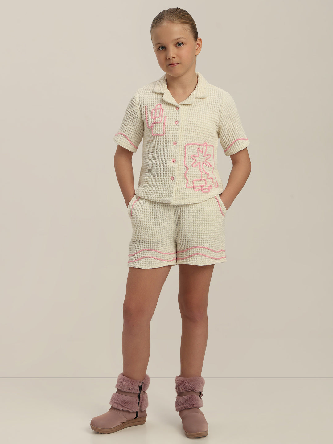 GIRL Embroidered Short Sleeves Shirt