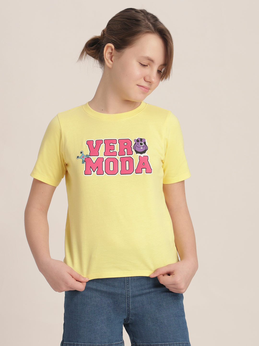 Girls Graphic Print T-shirt