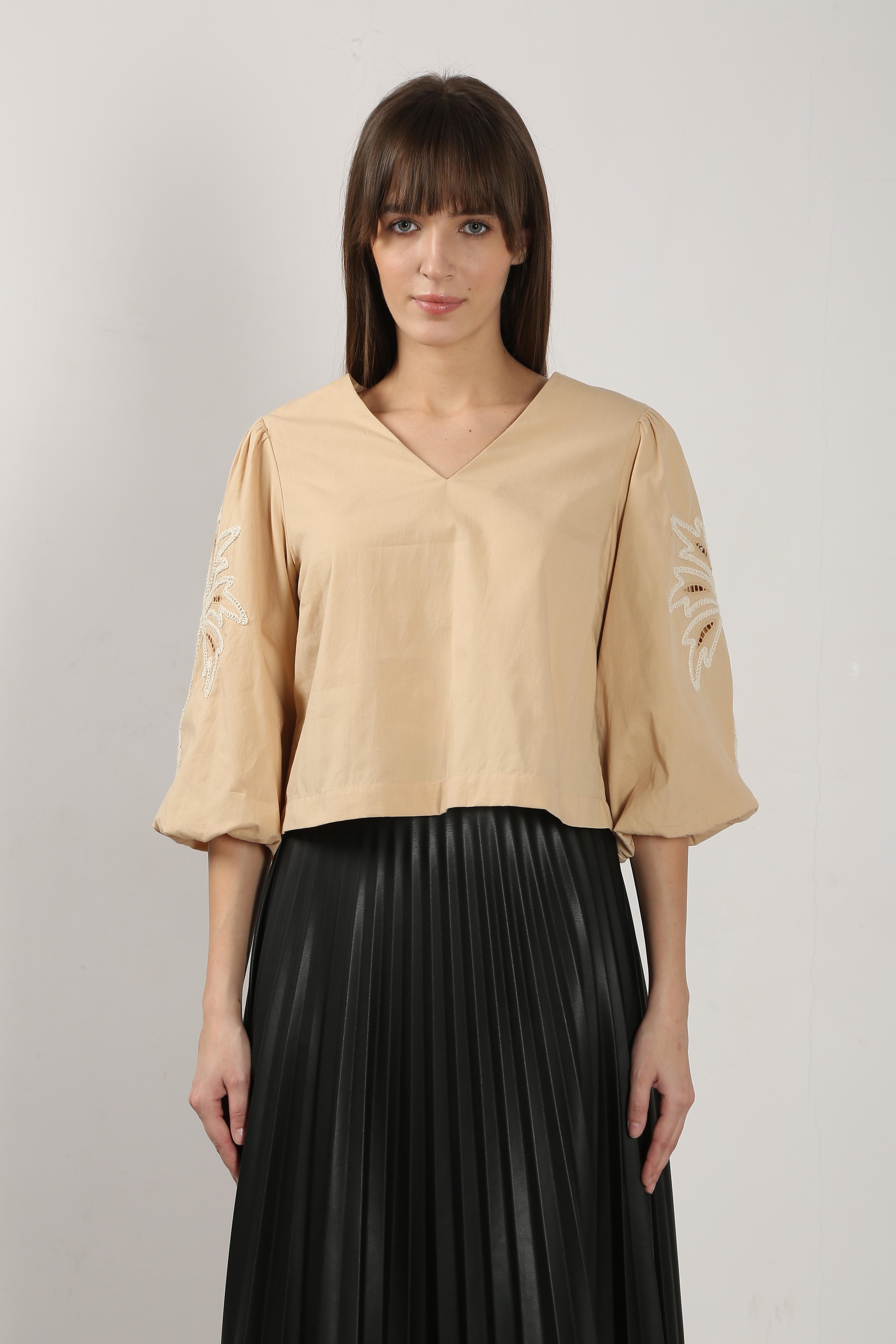 Vero Moda Beige Embroidered Print Top