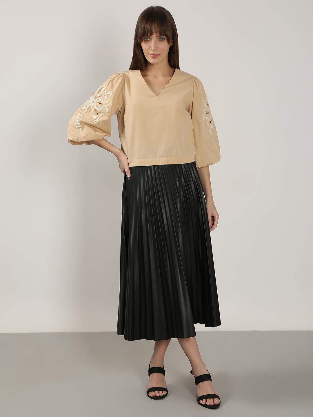 Vero Moda Beige Embroidered Print Top