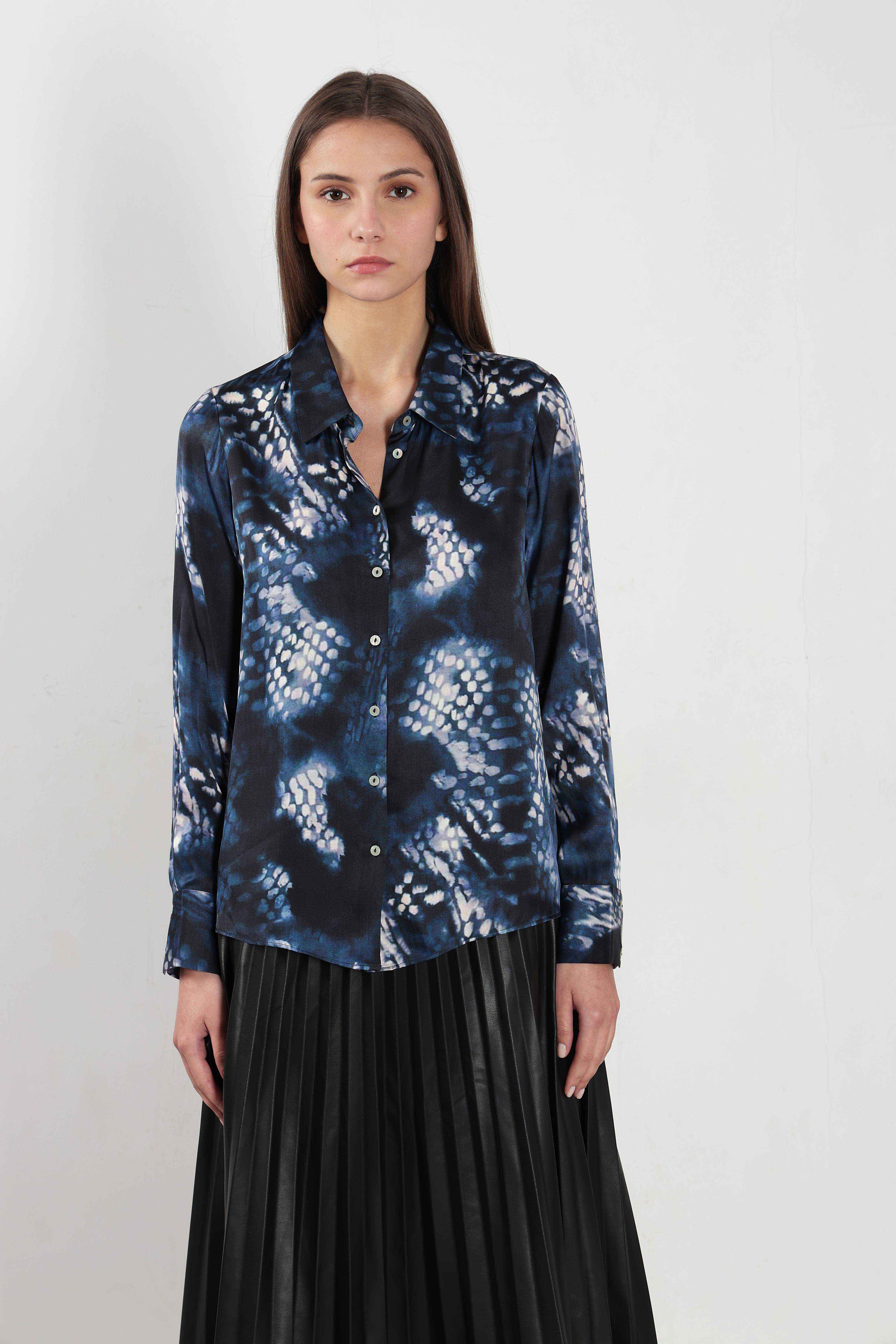 Vero Moda Navy Blue Printed Shirt
