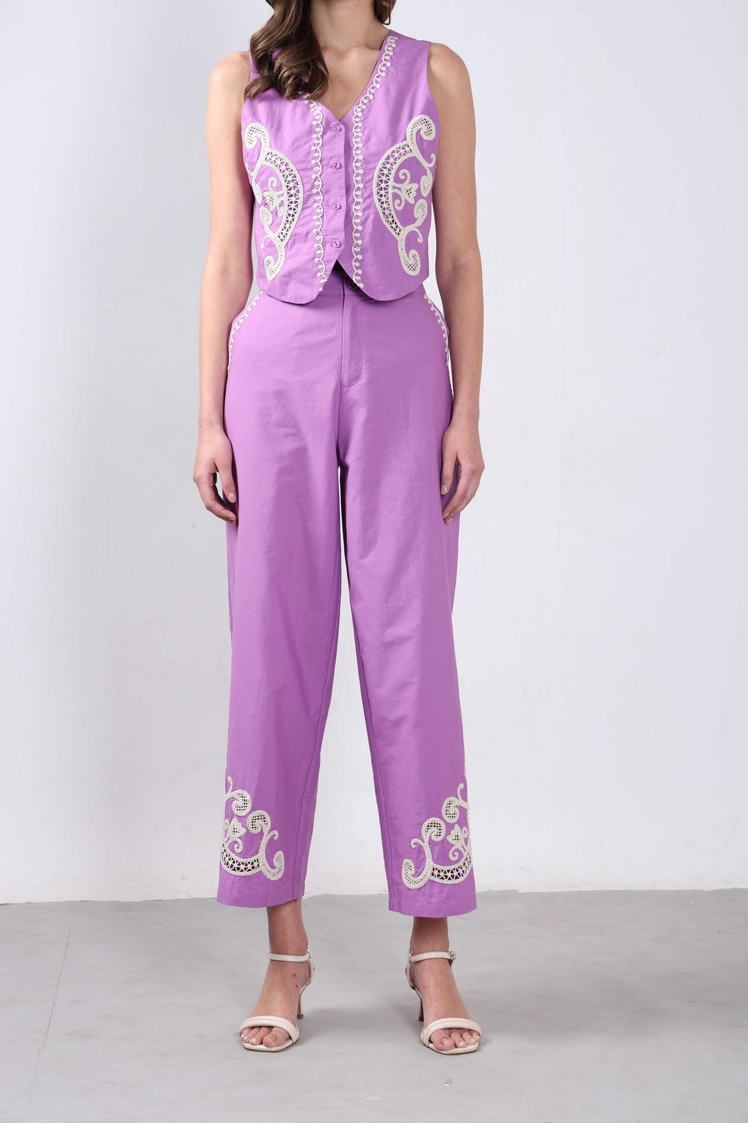 Vero Moda Lavender Embroidered Pants