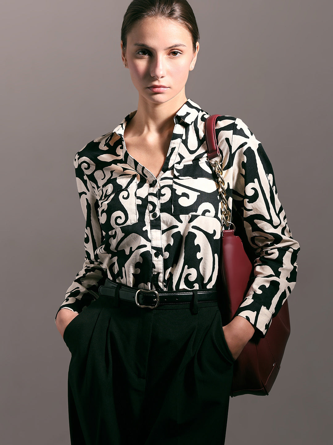 VERO MODA Black & White Printed Shirt