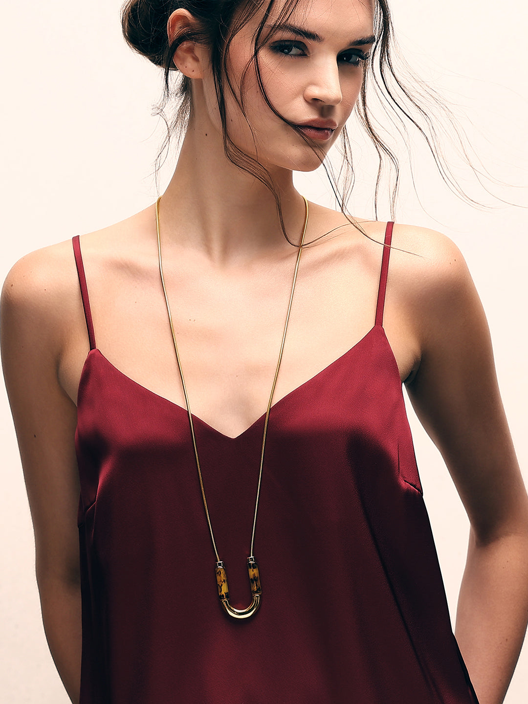 Resin U Shaped Necklace