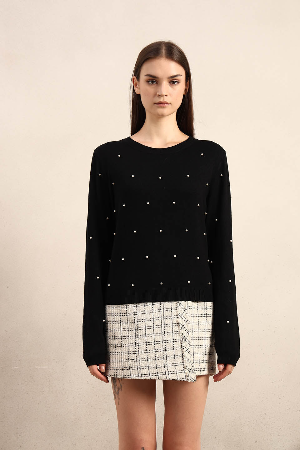 Pearl Embellished O-Neck Pullover