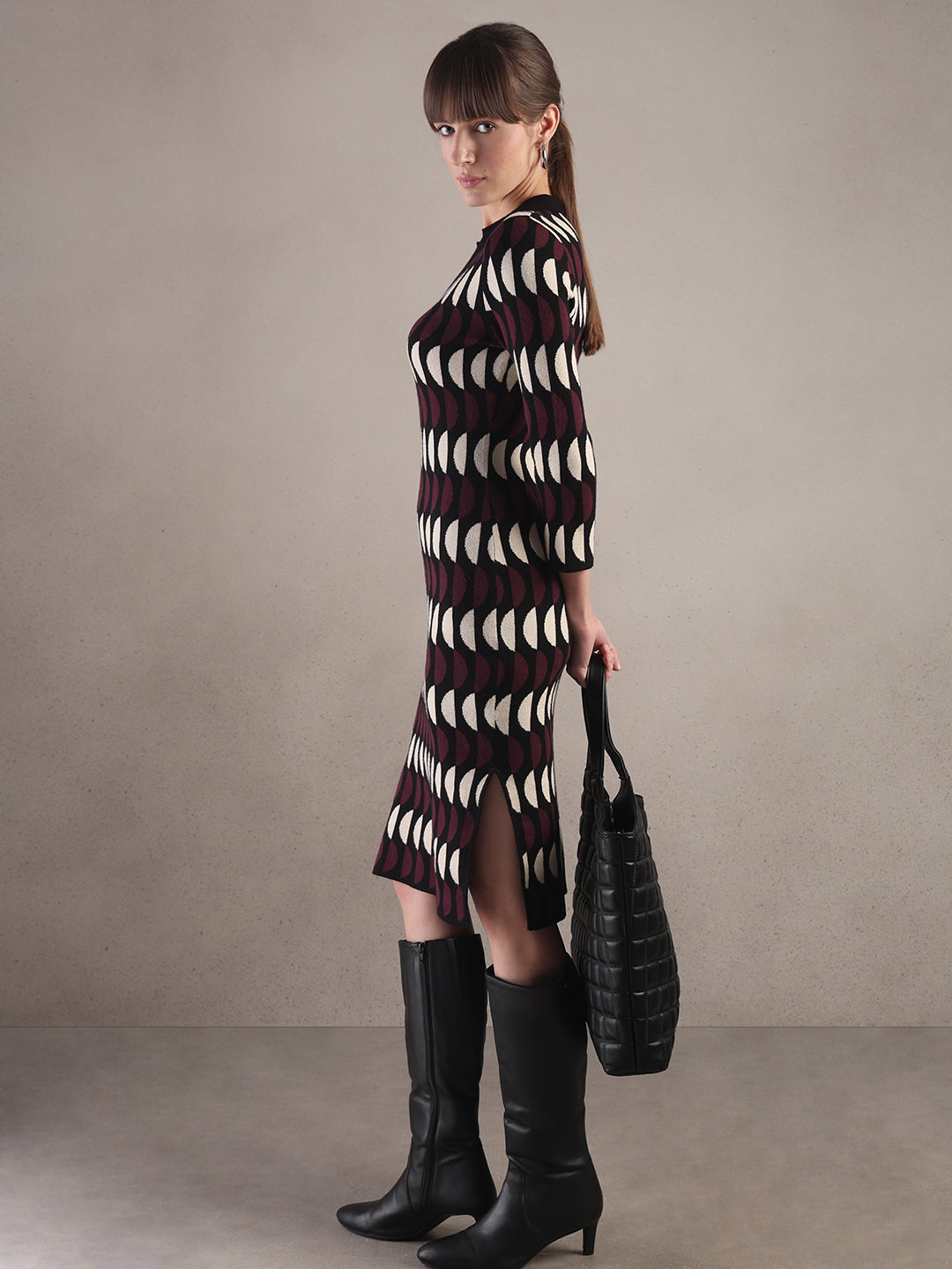 V-Neck Bodycon Knitted Dress