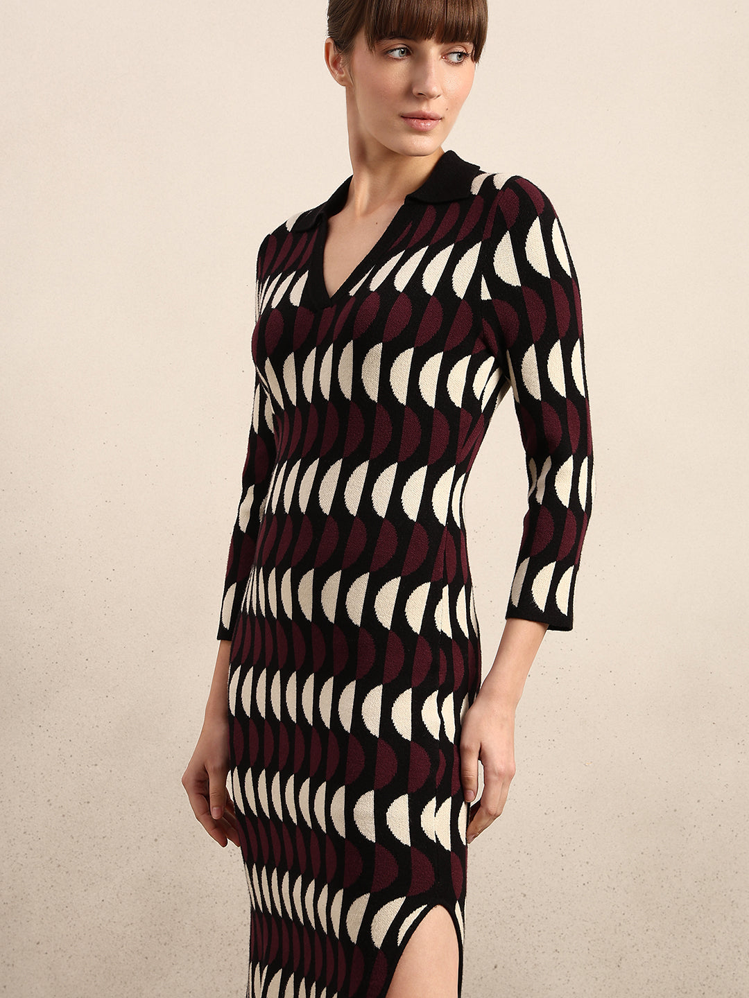 V-Neck Bodycon Knitted Dress