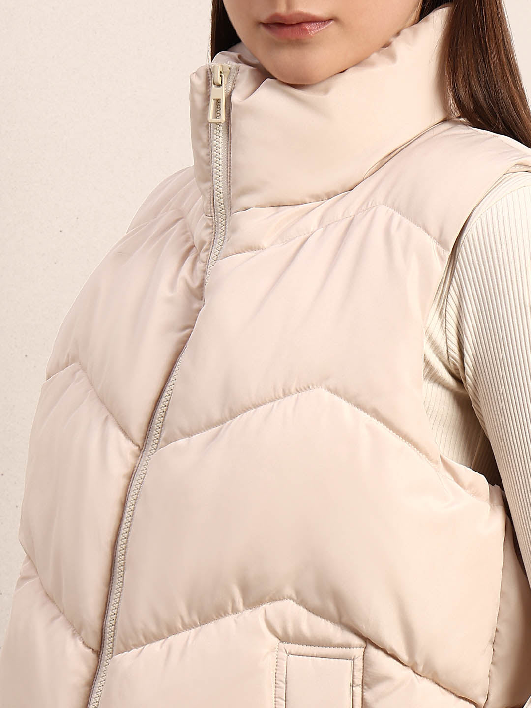 High-Neck Short Puffer Waistcoat - Beige