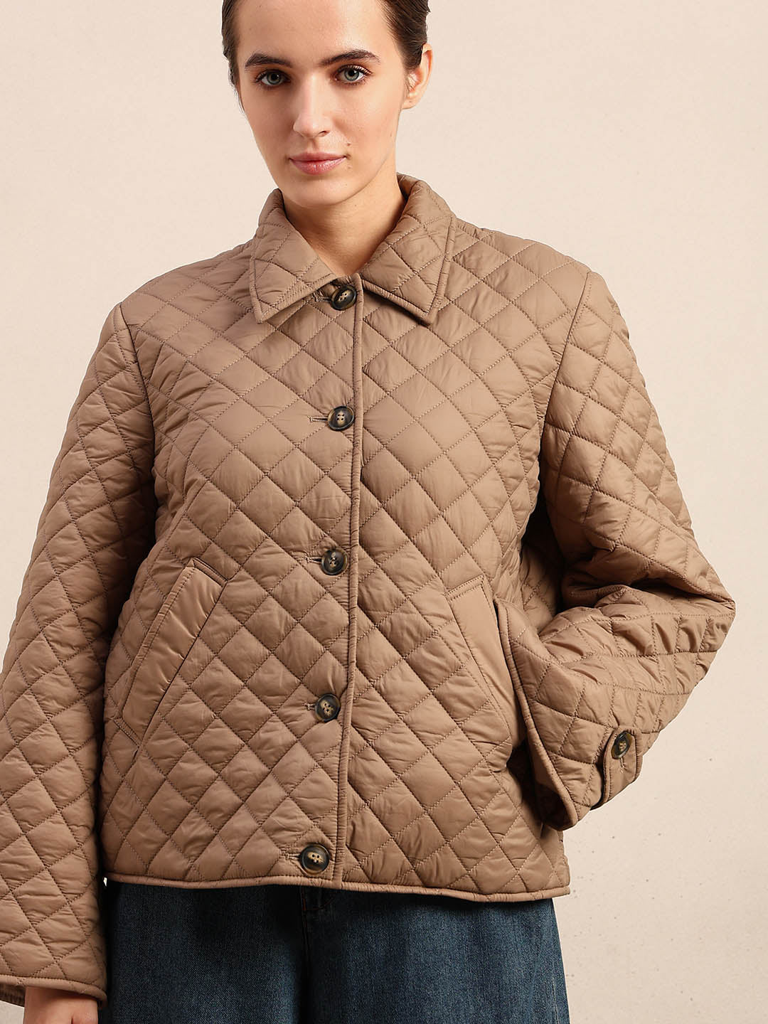 Quilted Short Jacket - Beige