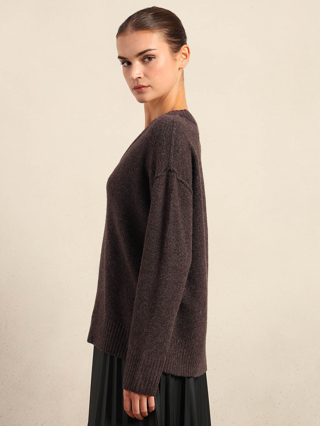 Deep Brown V-Neck Pullover