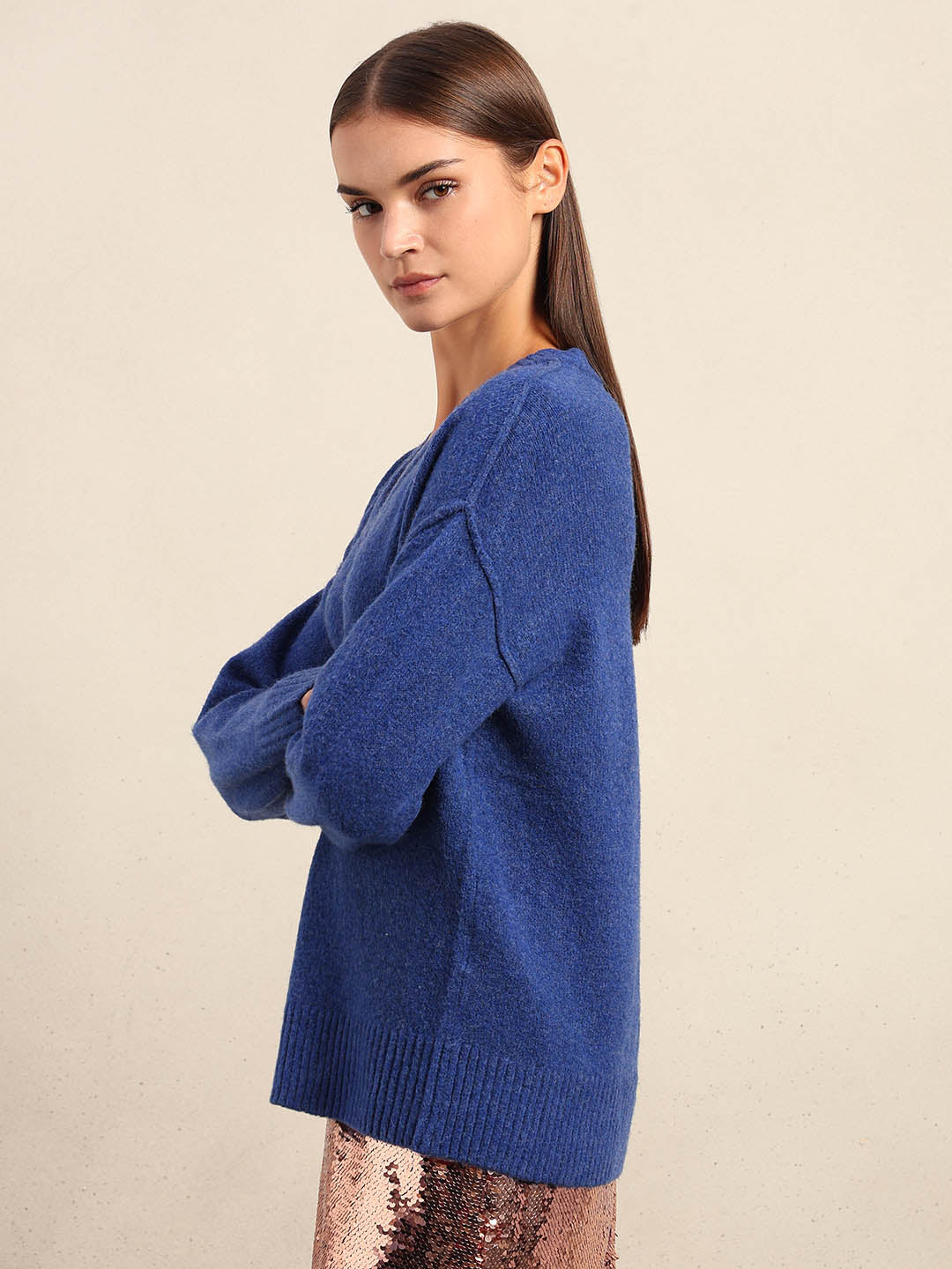 Dark Blue V-Neck Pullover