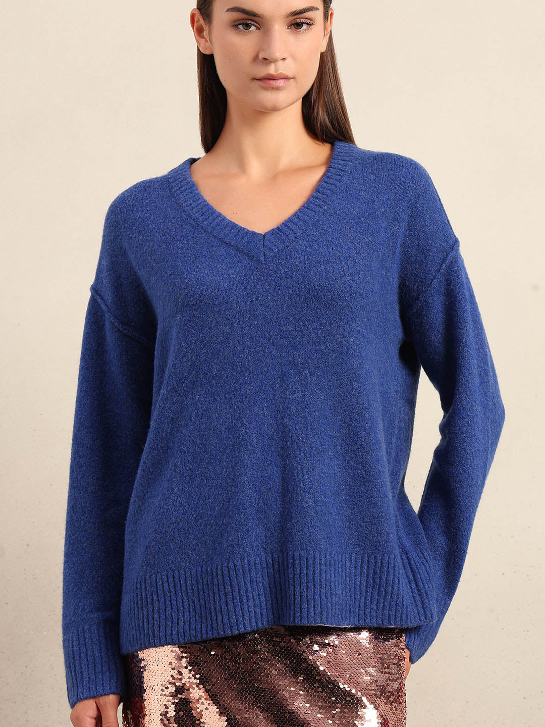 Dark Blue V-Neck Pullover