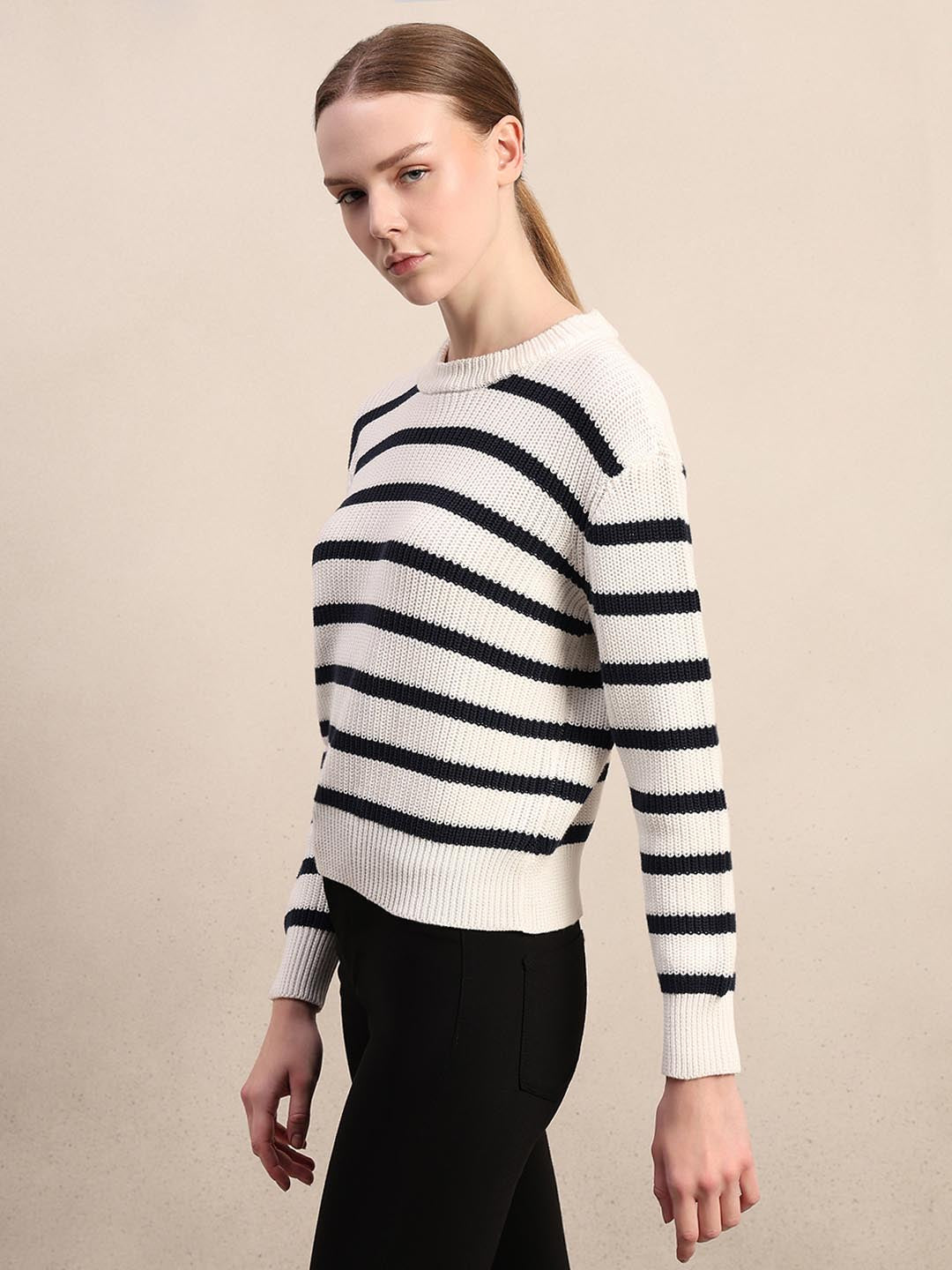 Ecru Striped O-Neck Pullover