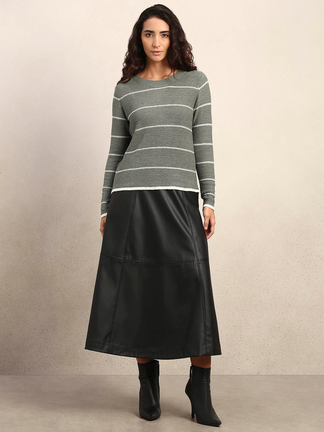 Striped Knitted Pullover - Green