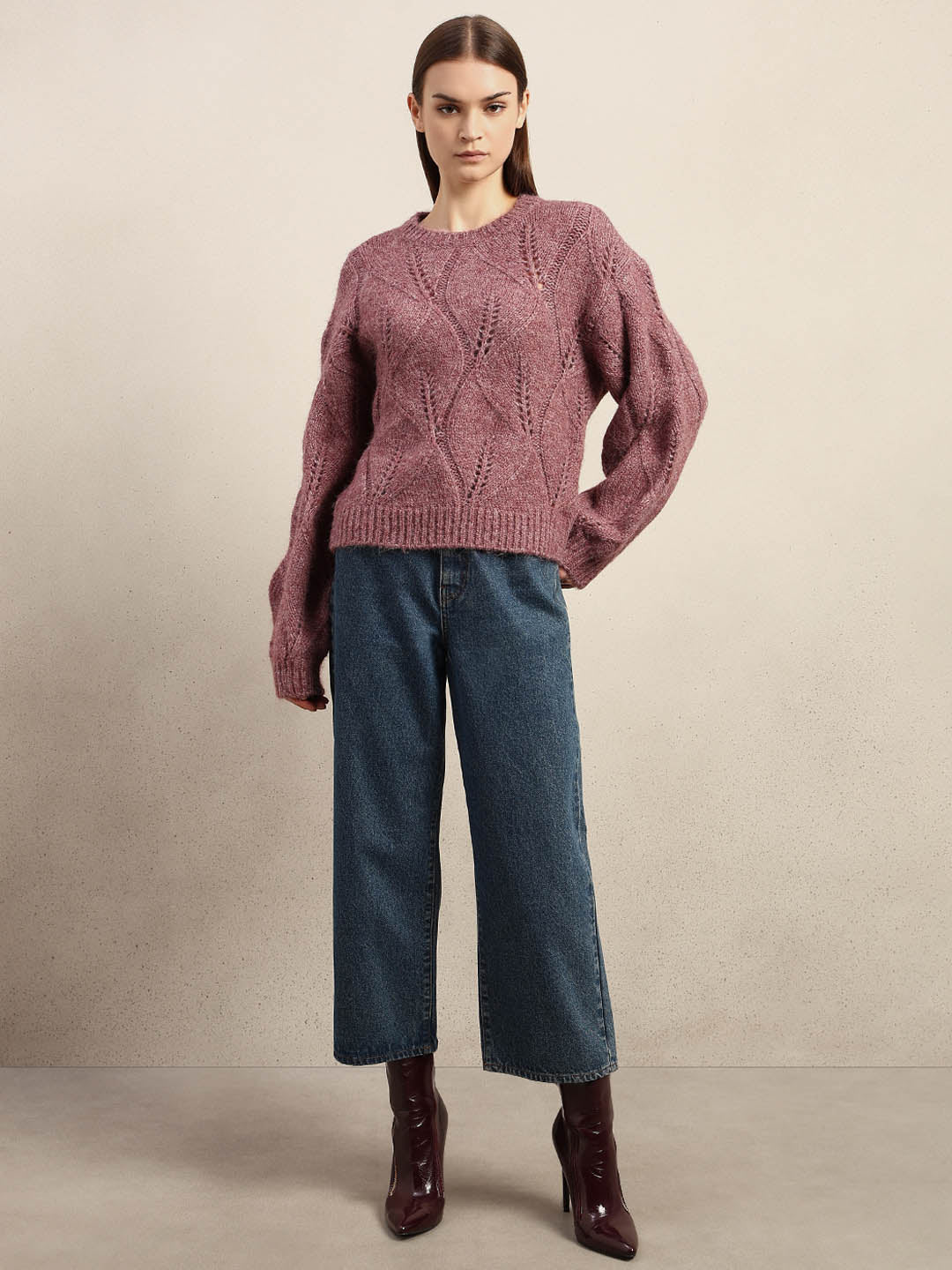 Stitch Detail O-Neck Sweater - Pink