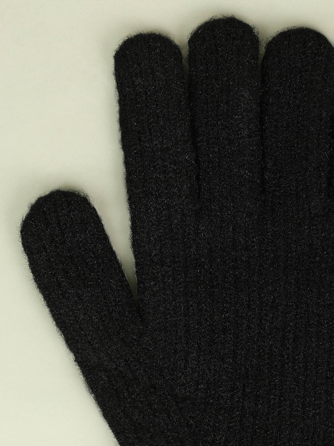 Embellished Pearl Gloves