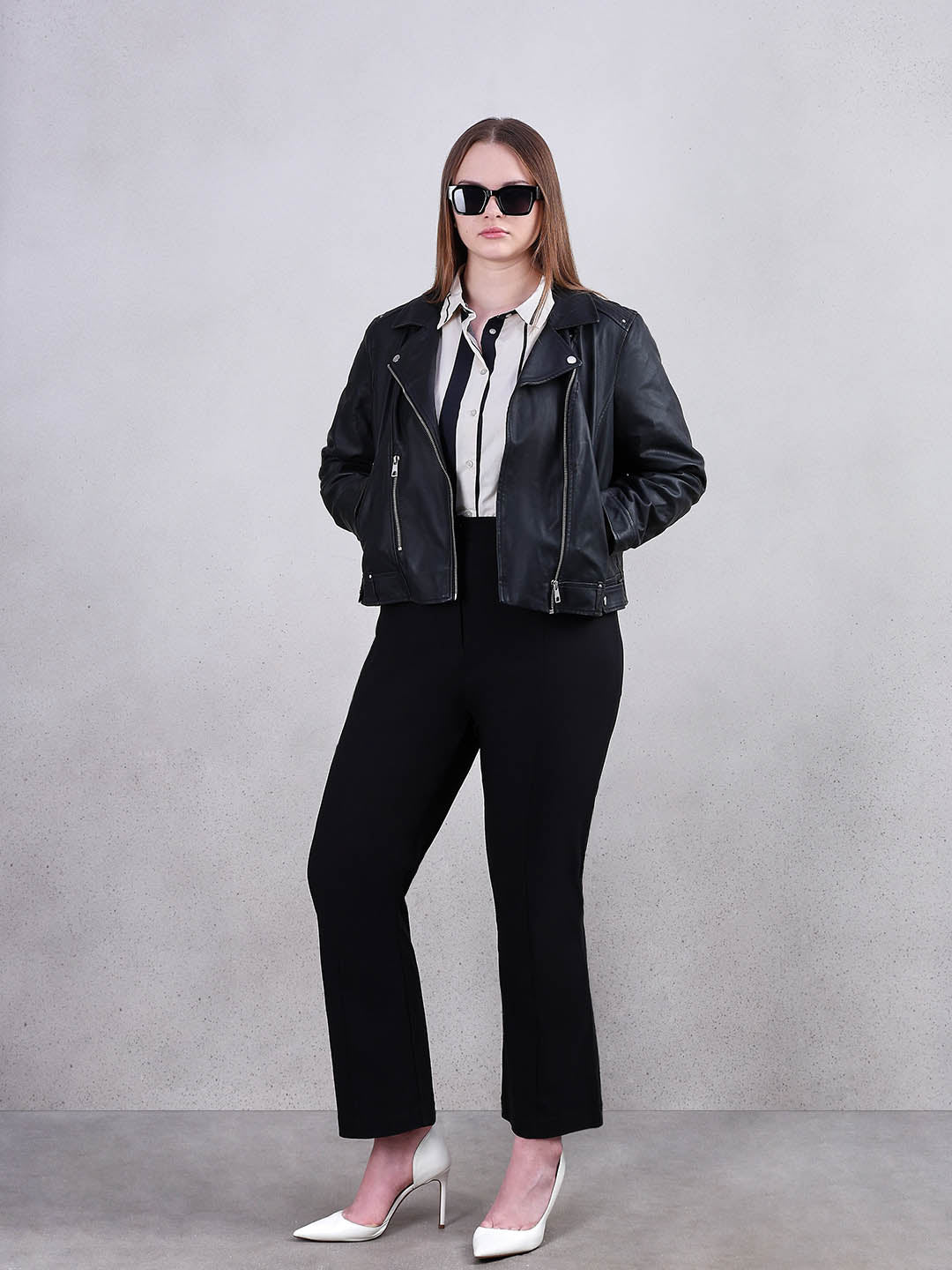 Curve Cropped Flared Pants